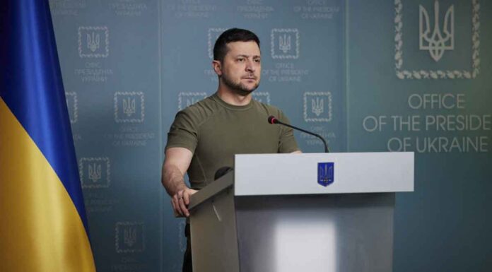 Την «πάτησαν» με τον Β.Ζελένσκι οι ΗΠΑ και θέλουν να τον «τελειώσουν»: «Είναι διεφθαρμένος δικτάτορας» λέει το Newsweek Την «πάτησαν» με τον Β.Ζελένσκι οι ΗΠΑ και θέλουν να τον «τελειώσουν»: «Είναι διεφθαρμένος δικτάτορας» λέει το Newsweek