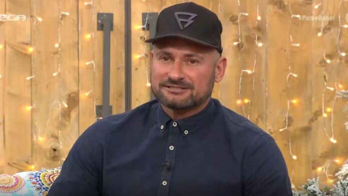 «Θρίλερ» στα ΕΛΤΑ Κρυονερίου: Ο πρώην παίχτης του Survivor Πάνος Αργιανίδης απειλεί να αυτοκτονήσει