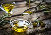 Κρήτη: Μπορεί να πιάσει τα 4 ευρώ το λάδι – Χρονιά «χρυσάφι» για τους παραγωγούς (βίντεο)