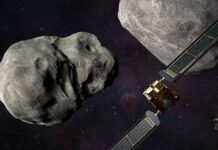 NASA: Διαστημόπλοιο έπεσε σε αστεροειδή για να τον εκτρέψει από την πορεία του – Η Γη αποκτά πλανητική άμυνα (βίντεο) Διαστημόπλοιο έπεσε σε αστεροειδή για να τον εκτρέψει από την πορεία του – Η Γη αποκτά πλανητική άμυνα