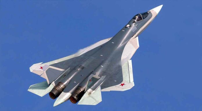 Ρωσικό Su-57 κατάρριψε ουκρανικό Su-27 από απόσταση 217χλμ.! ωσικό Su-57 κατάρριψε ουκρανικό Su-27 από απόσταση 217χλμ.!