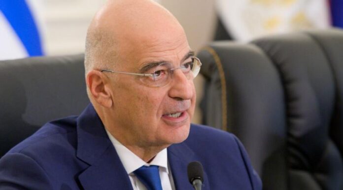 Δένδιας: Η Τουρκία φαίνεται έτοιμη να ανοίξει την «πόρτα του φρενοκομείου»