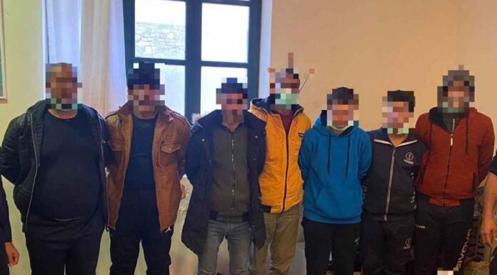 Κρήτη: Απολογούνται οι διακινητές των μεταναστών – Έπαιρναν 4.000 ευρώ για κάθε άτομο