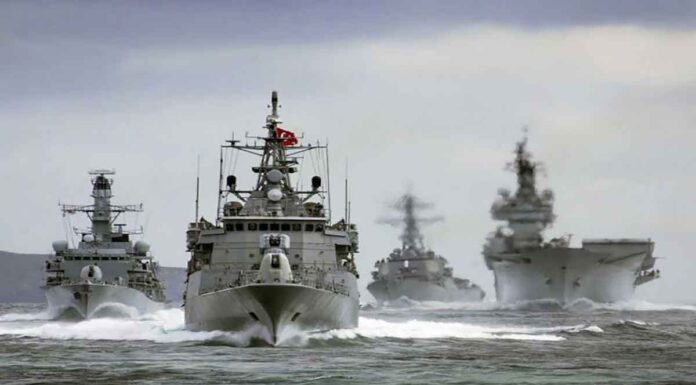 Τούρκοι αναλυτές «βλέπουν» πόλεμο για τα 12 ναυτικά μίλια νότια της Κρήτης – «Βιάζουν την κυριαρχίας μας» (βίντεο)