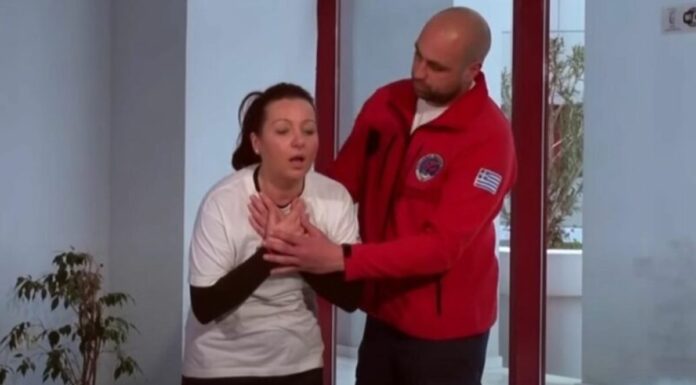 Πρώτες βοήθειες: Πώς θα σώσετε κάποιον που πνίγεται