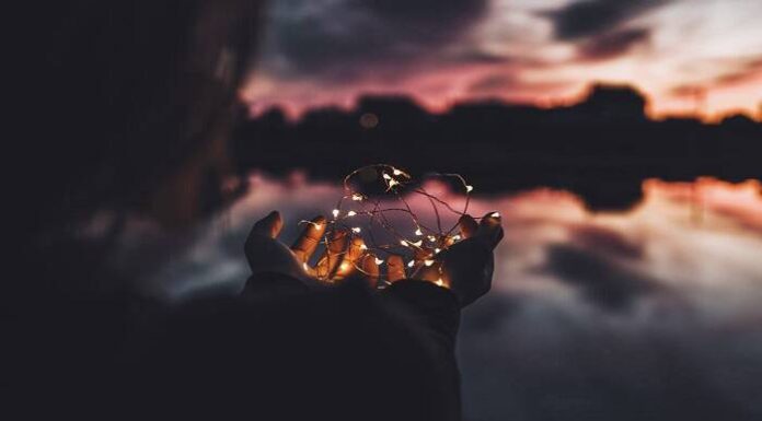 Στη ζωή, ότι δίνεις παίρνεις. Τα πάντα επιστρέφουν πίσω