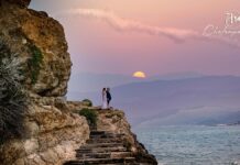 Πόσο κοστίζει ο φωτογράφος γάμου Απαθανατίζουμε τις ωραιότερες στιγμές τις ζωής σας. Όλα ξεκινούν και τελειώνουν εκεί. Ένα άγγιγμα, ένα βλέμμα, μία τρυφερή στιγμή