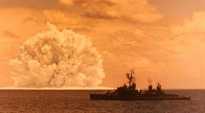 Η Ρωσία αναπτύσσει πολεμικά πλοία με πυρηνικά όπλα στην Βαλτική για πρώτη φορά από το 1991!