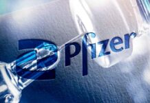 Νέα ομολογία διευθυντή της Pfizer: «Το εμβόλιο κατά της Covid-19 παρεμβαίνει στον εμμηνορροϊκό κύκλο των γυναικών»