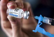 Aμερικανός Γερουσιαστής: «Επίτηδες σαμποτάρισαν την θεραπεία για τον Covid-19 για να δοθεί επείγουσα άδεια για τα εμβόλια»!