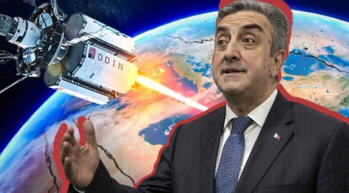 Επικεφαλής τουρκικής Διαστημικής Υπηρεσίας: «Τον σεισμό προκάλεσαν ράβδοι τιτανίου από το Διάστημα»