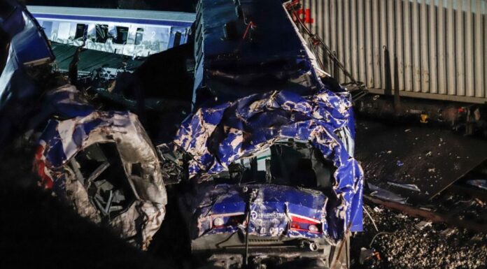 Σύγκρουση τρένων στα Τέμπη: 57 οι νεκροί – 56 αγνοούμενοι έχουν δηλωθεί στην ΕΛ.ΑΣ.