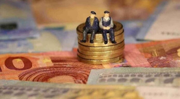 Συντάξεις: Το Δημογραφικό βάζει βόμβα στα θεμέλια του Ασφαλιστικού