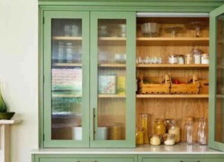 Πώς να οργανώσετε ένα μικρό ντουλάπι – οι επαγγελματίες διοργανωτές έχουν αυτές οι ζωτικές συμβουλές