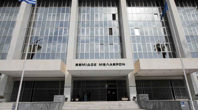 Ραγδαίες εξελίξεις για αποκλεισμό του «κόμματος Κασιδιάρη»: Ο πρόεδρος του Α1 του Α.Π. Χ.Τζανερίκος «επαναστάτησε»