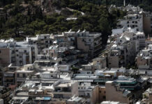 Στεγαστικά δάνεια: Ποιους αφορά το πλαφόν στα επιτόκια – Το επικρατέστερο σενάριο
