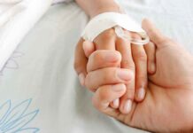 Στα επείγοντα αγοράκι 4,5 ετών – Κατάπιε μεταλλικό πιόνι από επιτραπέζιο παιχνίδι