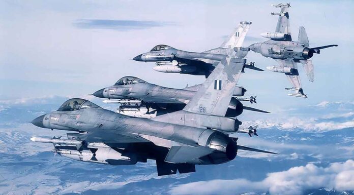 Πρόταση στην Ελλάδα να παραδώσει στην Ουκρανία 32 F-16 Block 30 στο πλαίσιο του «διεθνούς συνασπισμού» που συστήνει η Βρετανία!
