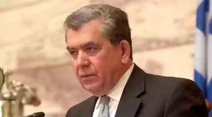 Α. Μητρόπουλος για τηλεργαζόμενους: Ετοιμαστείτε να χάσετε αρκετά εκ των δικαιωμάτων των «παραδοσιακών» εργαζομένων