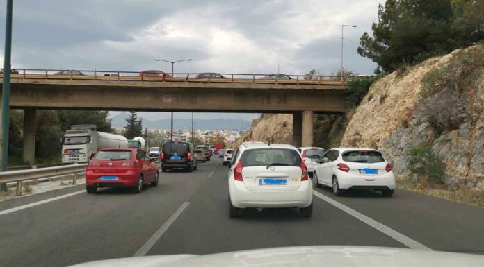 Ηράκλειο: Κυκλοφοριακό χάος και αγανάκτηση των οδηγών