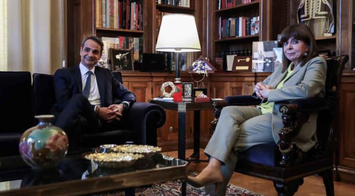 Η Σακελλαροπούλου θα υποδεχθεί αύριο Τασούλα και Μητσοτάκη για την εντολή σχηματισμού κυβέρνησης