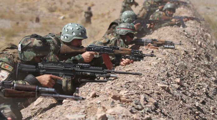 Οι Ταλιμπάν ενισχύουν τις δυνάμεις στους στα σύνορα με το Ιράν – «Αν χρειαστεί θα καταλάβουμε την Τεχεράνη»!