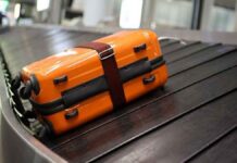 Σκόπευε να ταξιδέψει με το πιστόλι στη βαλίτσα