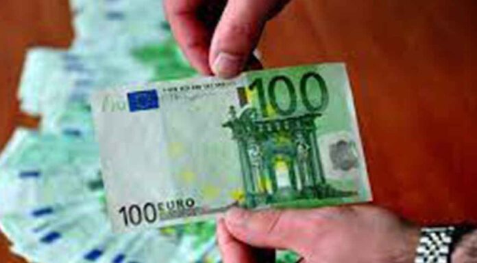 Ηράκλειο: Πλήρωσαν με πλαστά χαρτονομίσματα – Ανάστατοι καταστηματάρχες και κάτοικοι