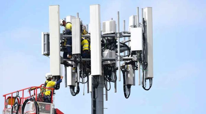 Β.Πούτιν: Απαγόρευσε την εγκατάσταση νέων πύργων κινητής τηλεφωνίας 5G; – Τι αναφέρουν δημοσιεύματα