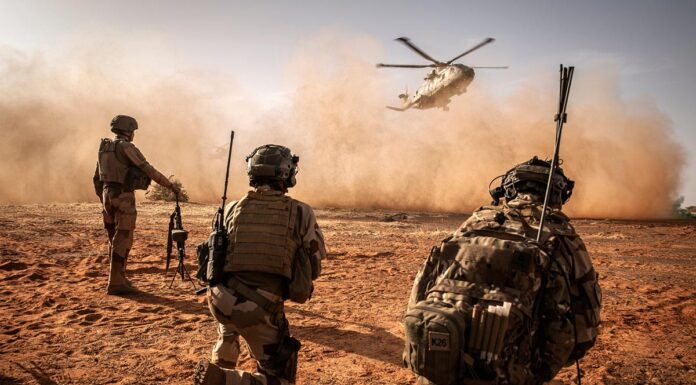 Η στρατιωτική κυβέρνηση του Νίγηρα απέλασε τον Πρέσβη της Γαλλίας – Το γαλλικό επιτελείο δηλώνει έτοιμο για επέμβαση