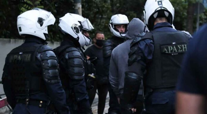 Αλλοδαπός στην Σάμο παρακινούσε παιδιά στο πάρκο να κάνουν χρήση ναρκωτικών!