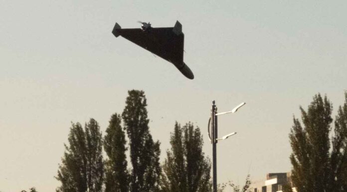 Οι Ρώσοι κτύπησαν με UAV τρένο που μετέφερε οπλισμό στο Ντνίπρο – Βολή σε απόσταση 55χλμ. από τη γραμμή επαφής!