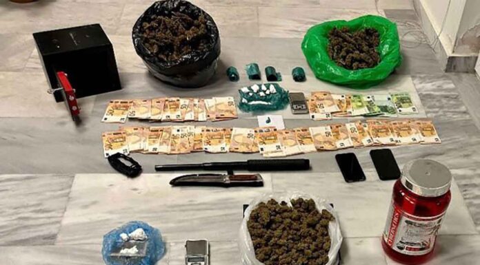 Χανιά: Με πάνω από ένα κιλό κάνναβη και μεγάλη ποσότητα κοκαΐνης πιάστηκαν δυο νεαροί στο Καστέλι (φωτο)