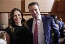 Εκλογές ΣΥΡΙΖΑ: Πρώτος ο Σ.Κασσελάκης με 45,47% – Δεύτερη η Ε.Αχτσιόγλου με 36,21% – Επαναληπτικές την επόμενη Κυριακή