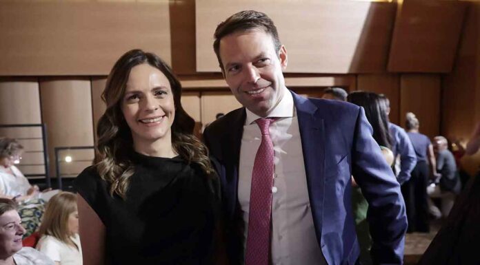 Εκλογές ΣΥΡΙΖΑ: Πρώτος ο Σ.Κασσελάκης με 45,47% – Δεύτερη η Ε.Αχτσιόγλου με 36,21% – Επαναληπτικές την επόμενη Κυριακή