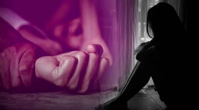 Οι δύο αλλοδαποί την εξανάγκασαν με τη χρήση σωματικής βίας σε ολοκληρωμένη σεξουαλική επαφή