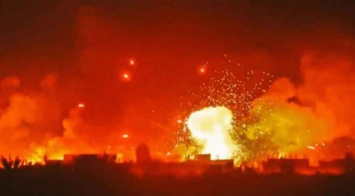 Χτυπήθηκαν και οι αμερικανικές δυνάμεις που ελέγχουν τις πετρελαιοπηγές της Ντέιρ Εζόρ