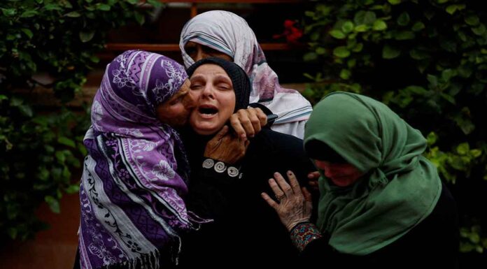 Live οι εξελίξεις σε Ισραήλ και Γάζα: Πλήγματα των ΗΠΑ στη Συρία – Χωρίς τέλος το μαρτύριο στη Γάζα