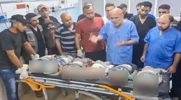 Περισσότερα από 100 παιδιά σκοτώνονται κάθε μέρα από τότε που το Ισραήλ άρχισε να βομβαρδίζει τον πολιορκημένο παλαιστινιακό θύλακα στις 7 Οκτωβρίου.