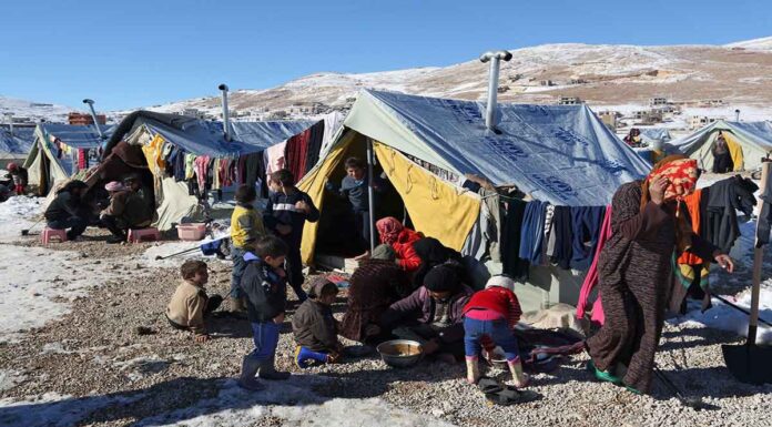 Τους ετοιμάζουν για Ελλάδα: Το Ισραήλ ζήτησε επίσημα να μεταναστεύσουν «σε άλλες χώρες» οι Παλαιστίνιοι από τη Γάζα.
