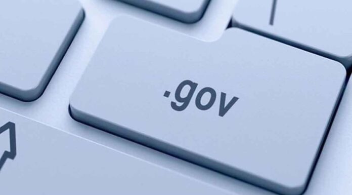 Νέα υπηρεσία «λύνει τα χέρια» στους Έλληνες του Εξωτερικού