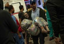 Ισραηλινά τανκς εισέβαλαν τα ξημερώματα στο μεγαλύτερο νοσοκομείο της Λωρίδας της Γάζας