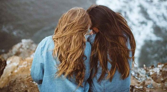 Να εκτιμάς αυτούς που σου στάθηκαν στα δύσκολα και έκλαψαν μαζί σου