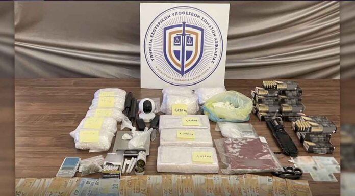 Ο διοικητής που άνοιγε την αποθήκη στον λιμενικό για να παίρνει κοκαΐνη για το κύκλωμα