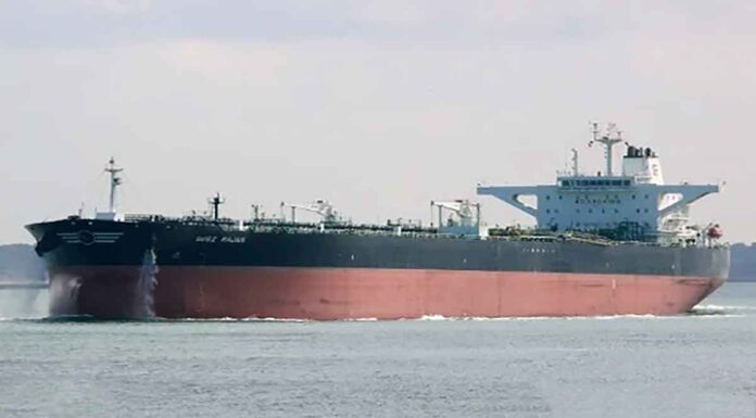 Πειρατεία σε ελληνόκτητο πλοίο στον Κόλπο του Ομάν