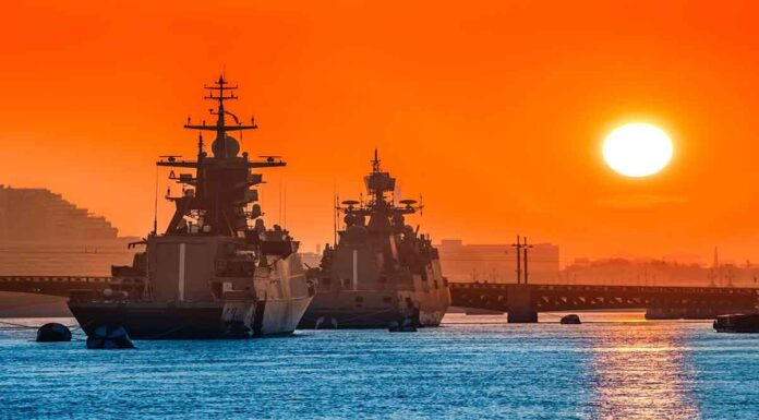 Πόλεμος εν πλω: Χάος από την Ερυθρά έως τη Μαύρη Θάλασσα και από τη Βαλτική έως τη Θάλασσα της Νότιας Κίνας