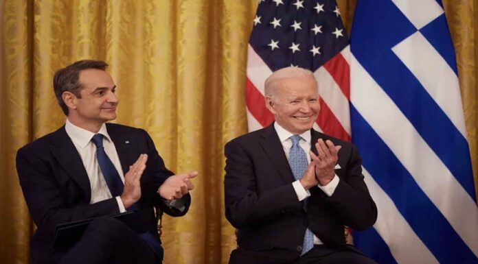 Η συνάντηση με Τζο Μπάιντεν στον Λευκό Οίκο και τα ταξίδια Μητσοτάκη σε Κάιρο, Βρυξέλλες και Καναδά