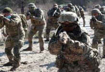 Εκατοντάδες φέρετρα με σορούς στρατιωτικών του ΝΑΤΟ επιστρέφουν με πτήσεις από την Ουκρανία