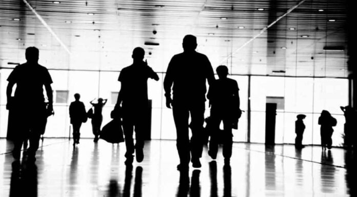 Εργασιακά: Τέλος το πενθήμερο – Έρχεται η εξαήμερη εργασία από τον Ιούλιο