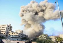 Οι IDF βομβάρδισαν προσφυγικό καταυλισμό – Υπό πίεση ο Νετανιάχου «ζυγίζει» την απάντηση στο Ιράν
